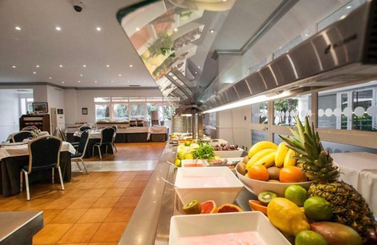 Luxury Suite Hotel Puerto Banus มาร์เบยา ภายนอก รูปภาพ
