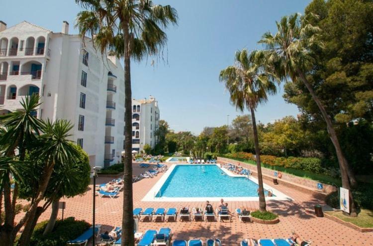 Luxury Suite Hotel Puerto Banus มาร์เบยา ภายนอก รูปภาพ