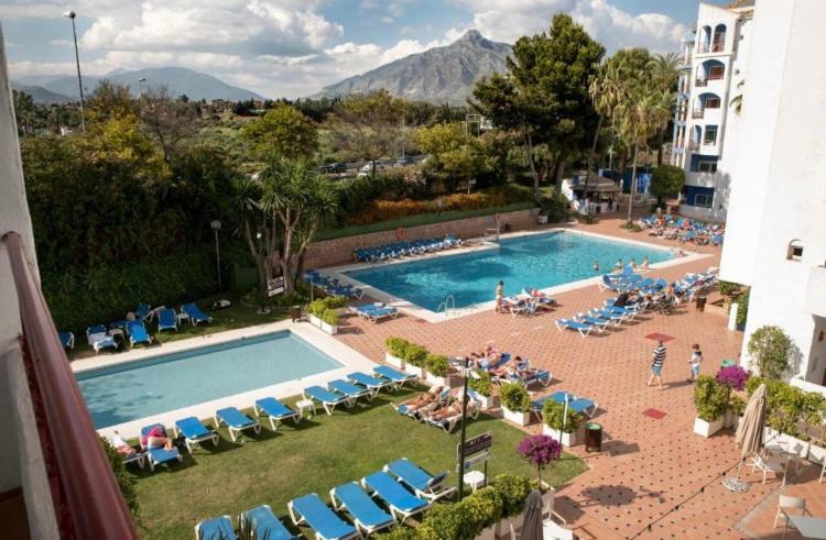 Luxury Suite Hotel Puerto Banus มาร์เบยา ภายนอก รูปภาพ